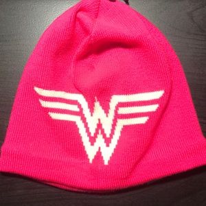 New w/o tags. Youth Under Armour Wonder Woman hat.